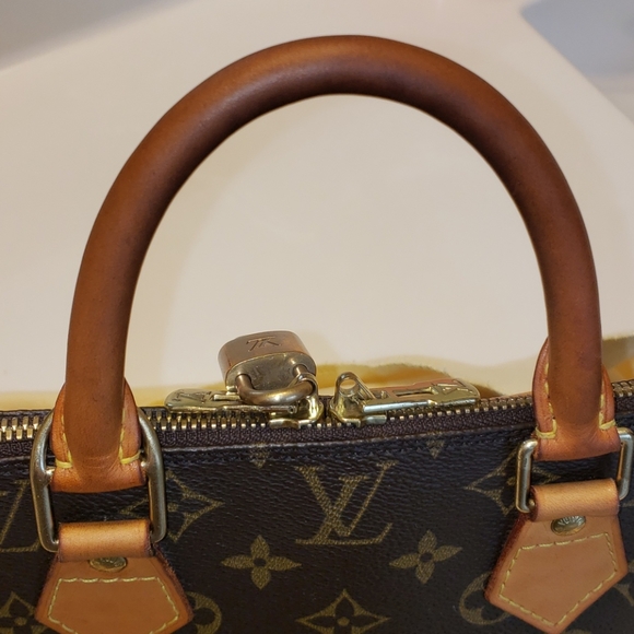 LV Alma PM - Picture 15 of 16